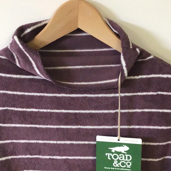 Toad & Co soft purple and white stripe pullover with front pocket, oversized - Picture 3 of 15